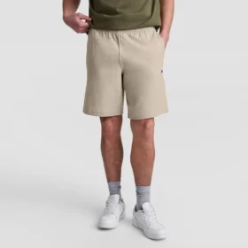 9" lette loungeshorts med C Logo-patch