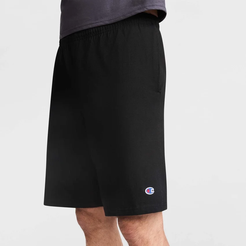 9" lette loungeshorts med C Logo-patch