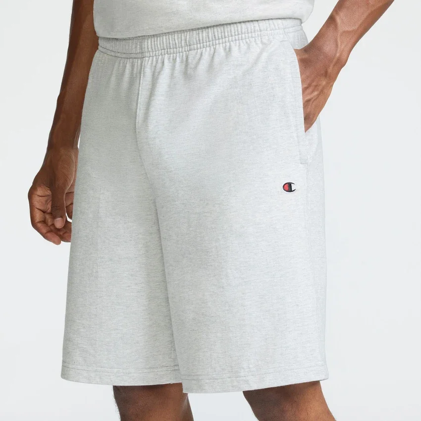 9" lette loungeshorts med C Logo-patch